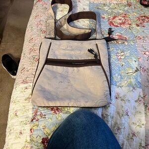Thirty one Stylish Cream Shoulder Bag